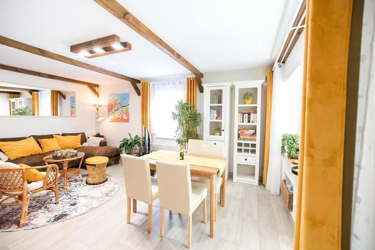 Ferienwohnung Zum Wohlfuehlen contacts